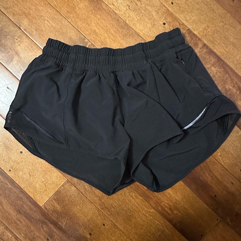 Black lululemon size 4 Women's running Shorts